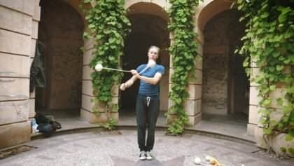 3 poi Triquotra Fountain