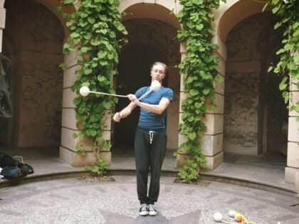 3 poi Triquotra Fountain